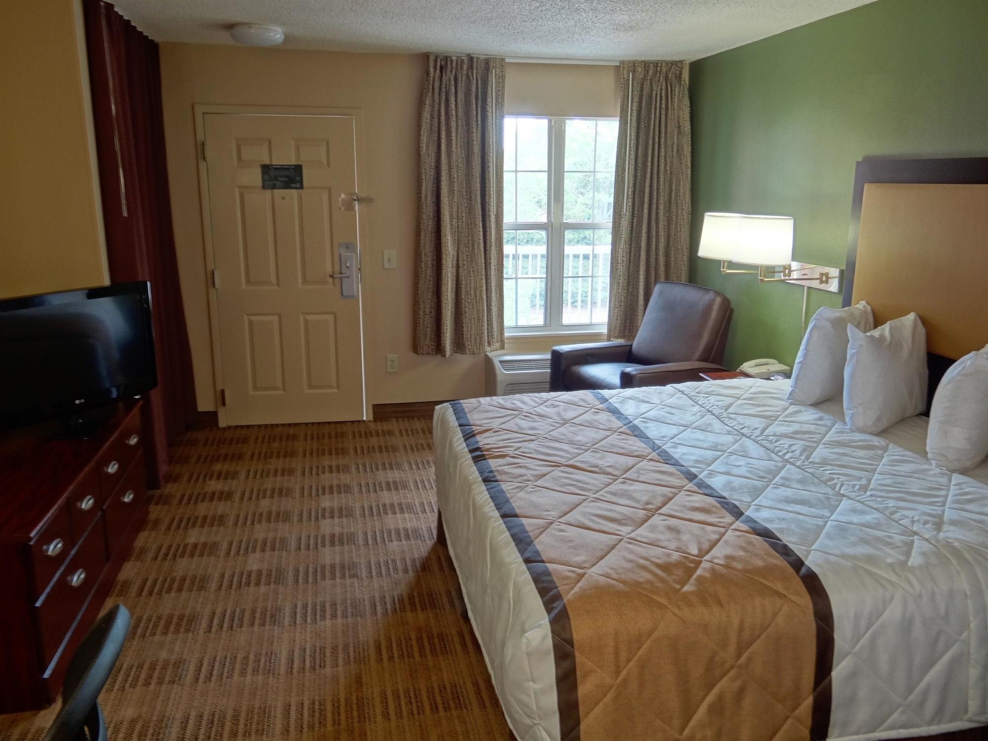 Extended Stay America Suites - Santa Rosa - South Экстерьер фото